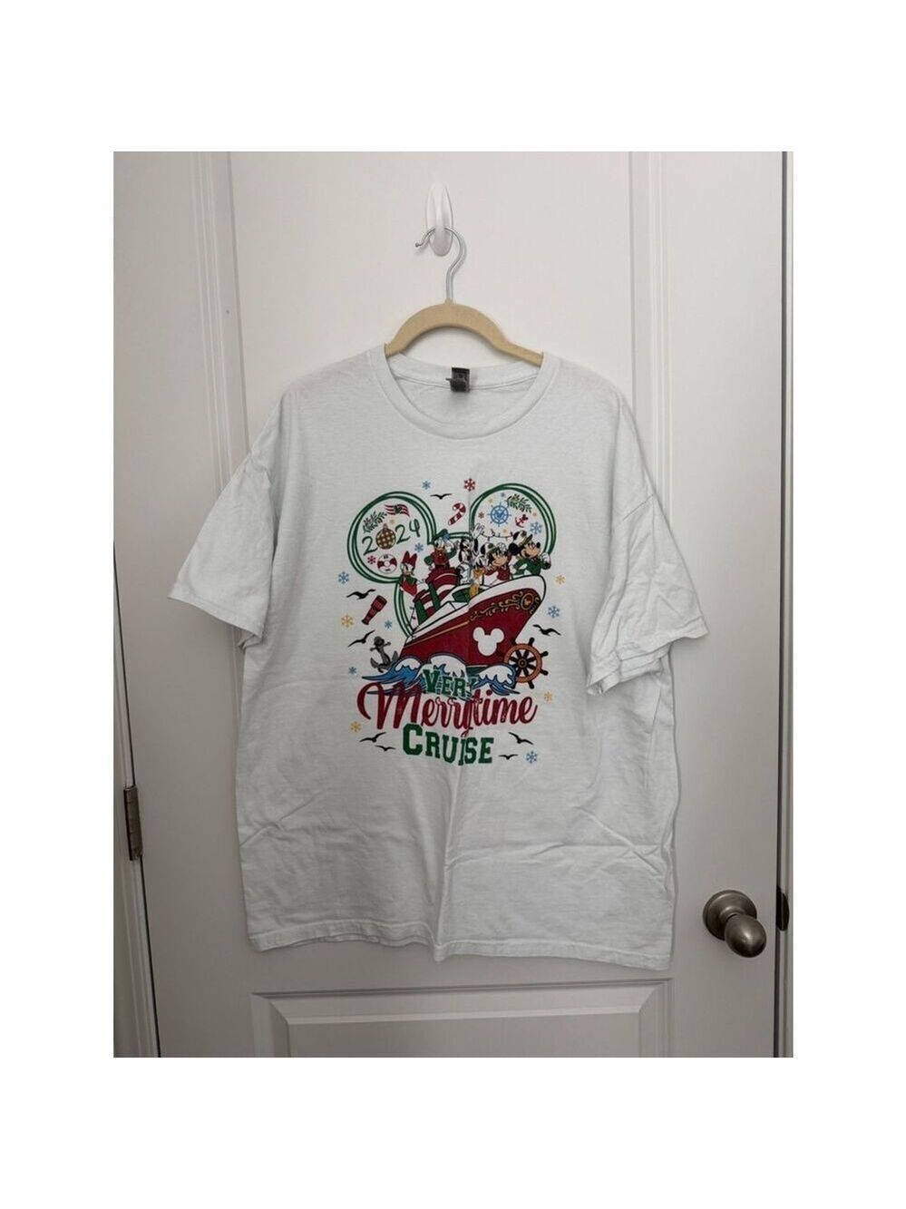 2024 Disney Cruise Line Very Merrytime Cruise Christmas T-Shirt XL